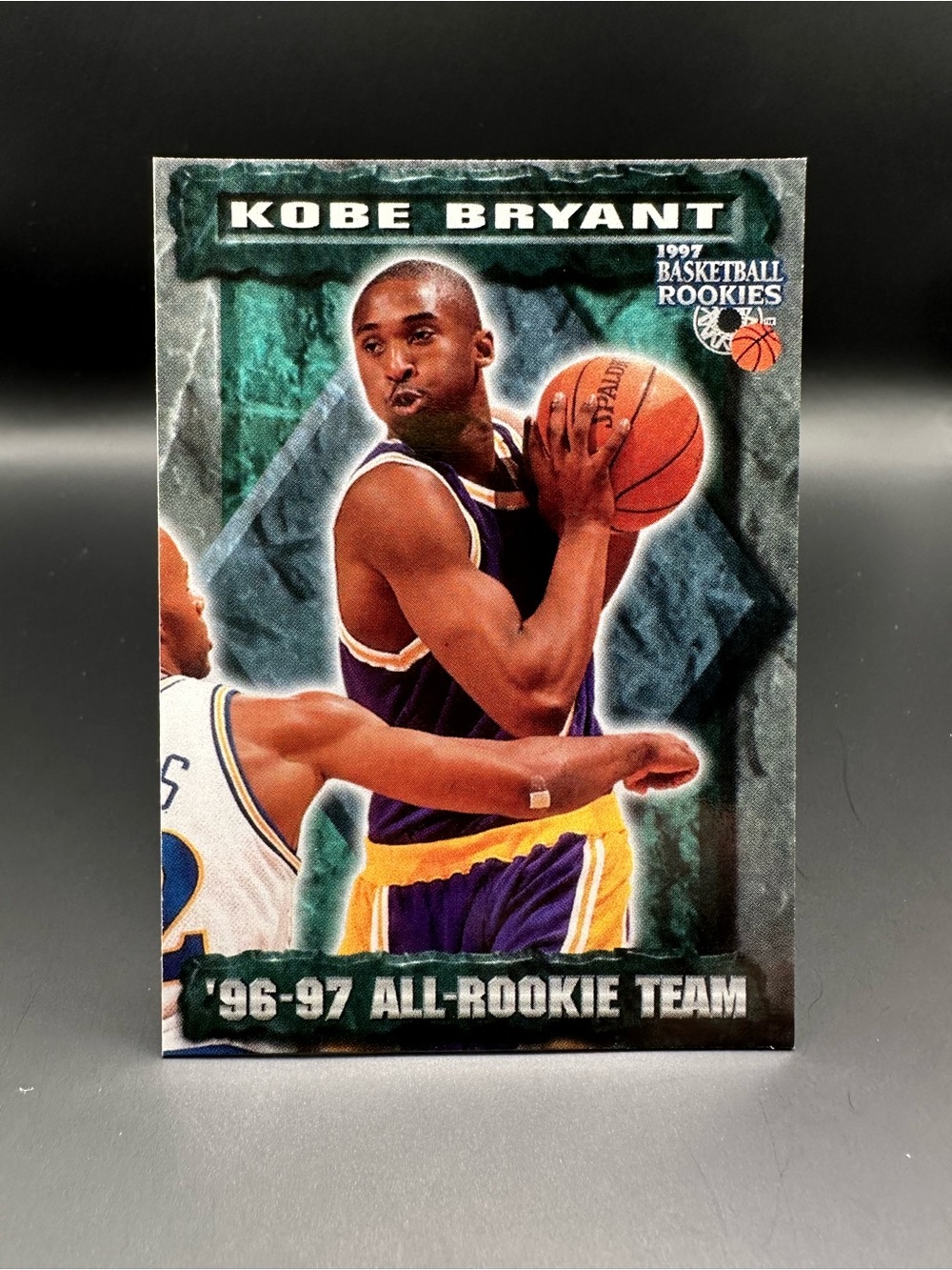 Kobe Bryant 1997 Score Board Basketball Rookies #83 Novelty Card. LA Lakers.